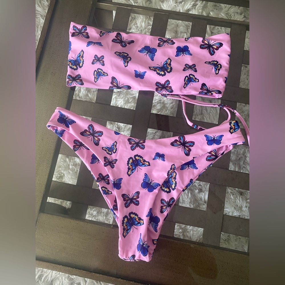 Butterfly bikini - Picture 2 of 6
